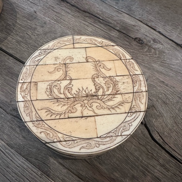 Set of 3 boxes - Picture 4 of 9